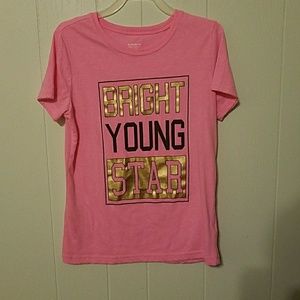 Girls tee 🌟